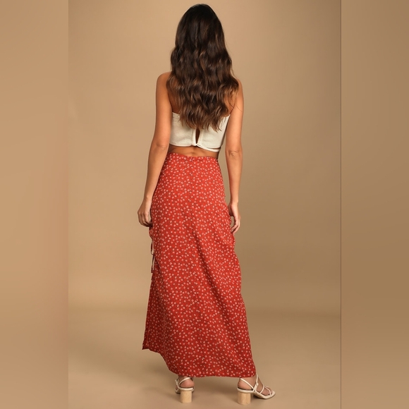 Lulus Absolutely Serene Rust Red Floral Print Ruched Maxi Skirt Red Size Small - Picture 2 of 13